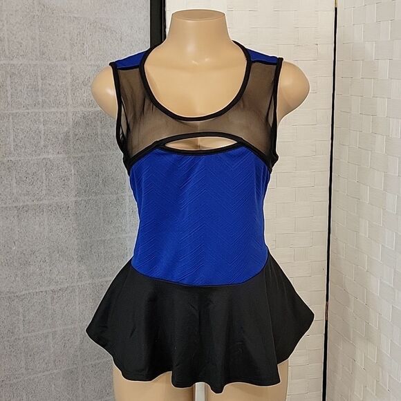 BRAND NEW VIBE SLEEVELESS KEYHOLE DESIGN WITH MESH LACE TOP - Picture 5 of 13